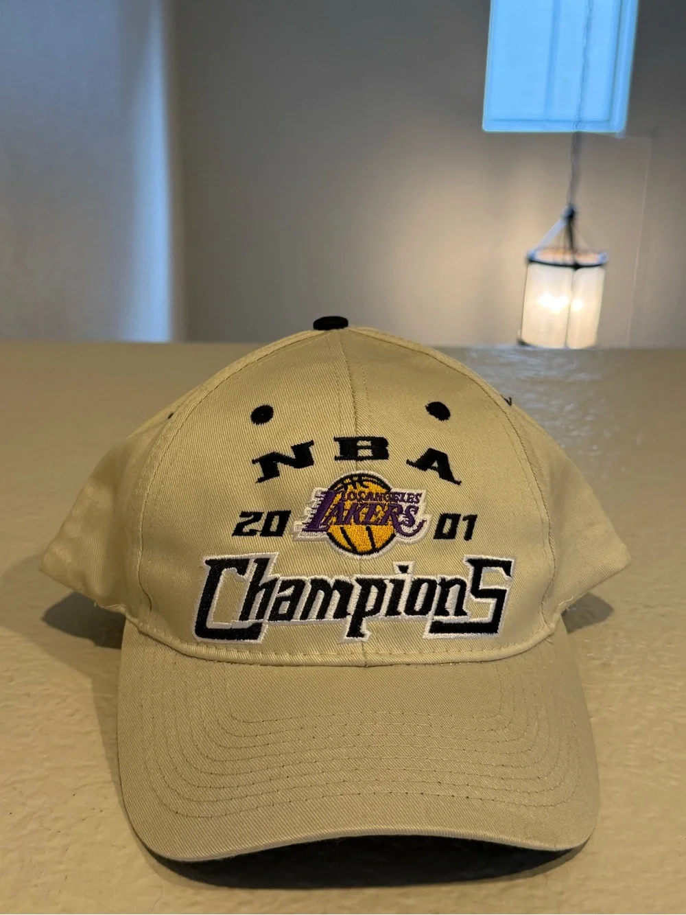 NBA Los Angeles Lakers 2001 Champions Beige Hat